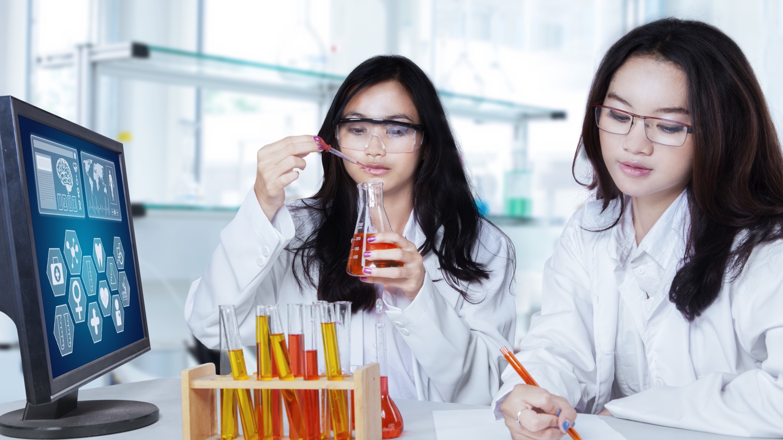 How to Write a Lab Report Introduction: 5 Pro Tips